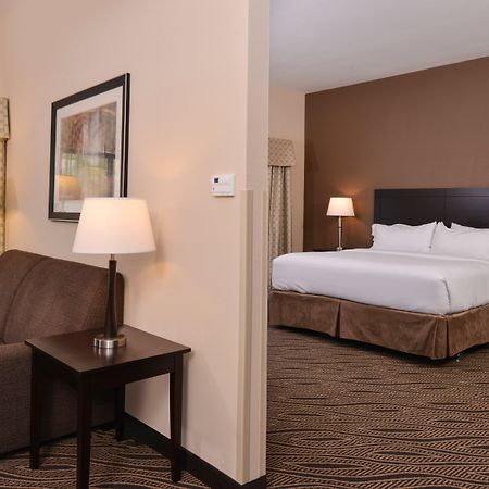 Holiday Inn Express & Suites Washington - Meadow Lands By Ihg Exterior photo