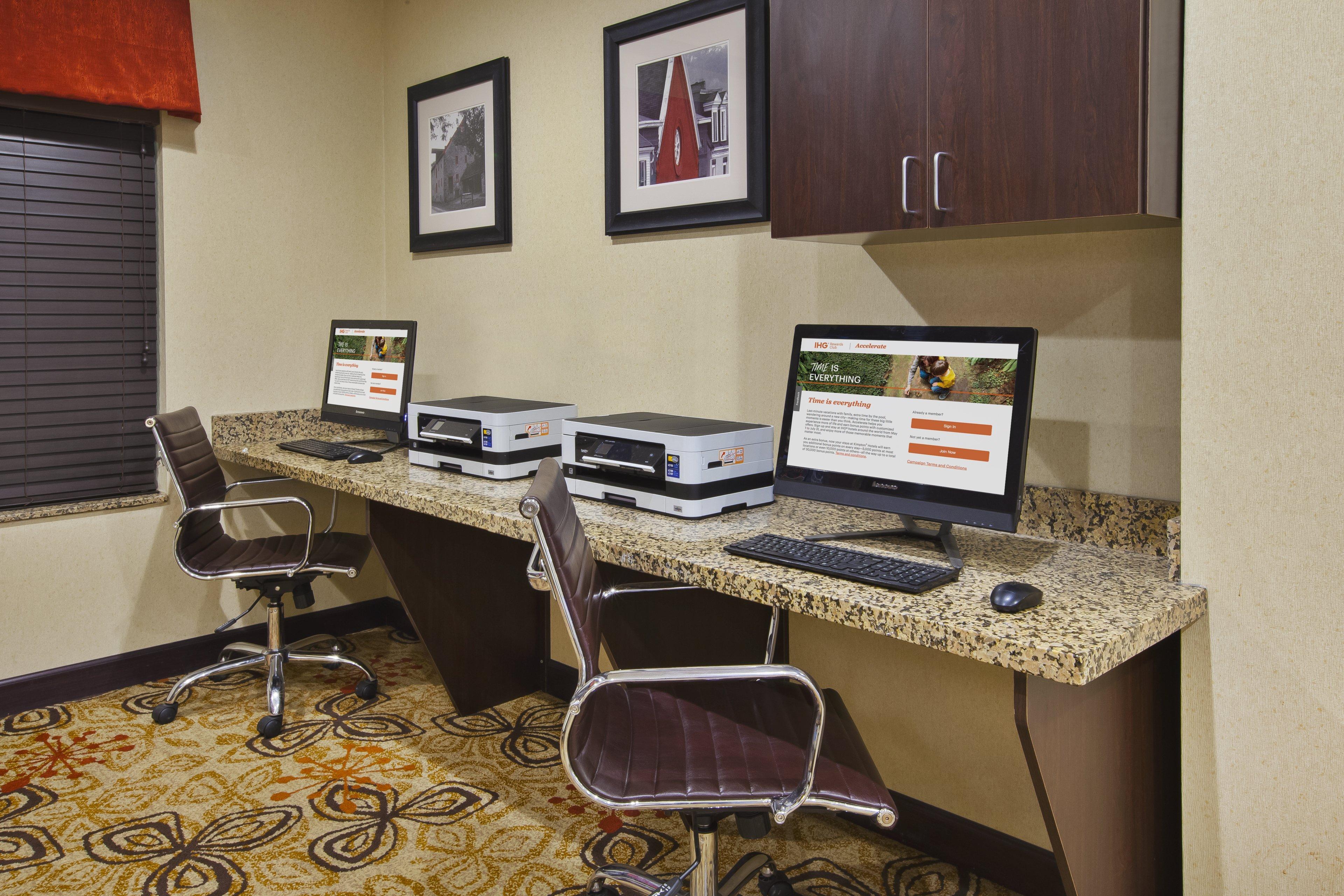 Holiday Inn Express & Suites Washington - Meadow Lands By Ihg Exterior photo