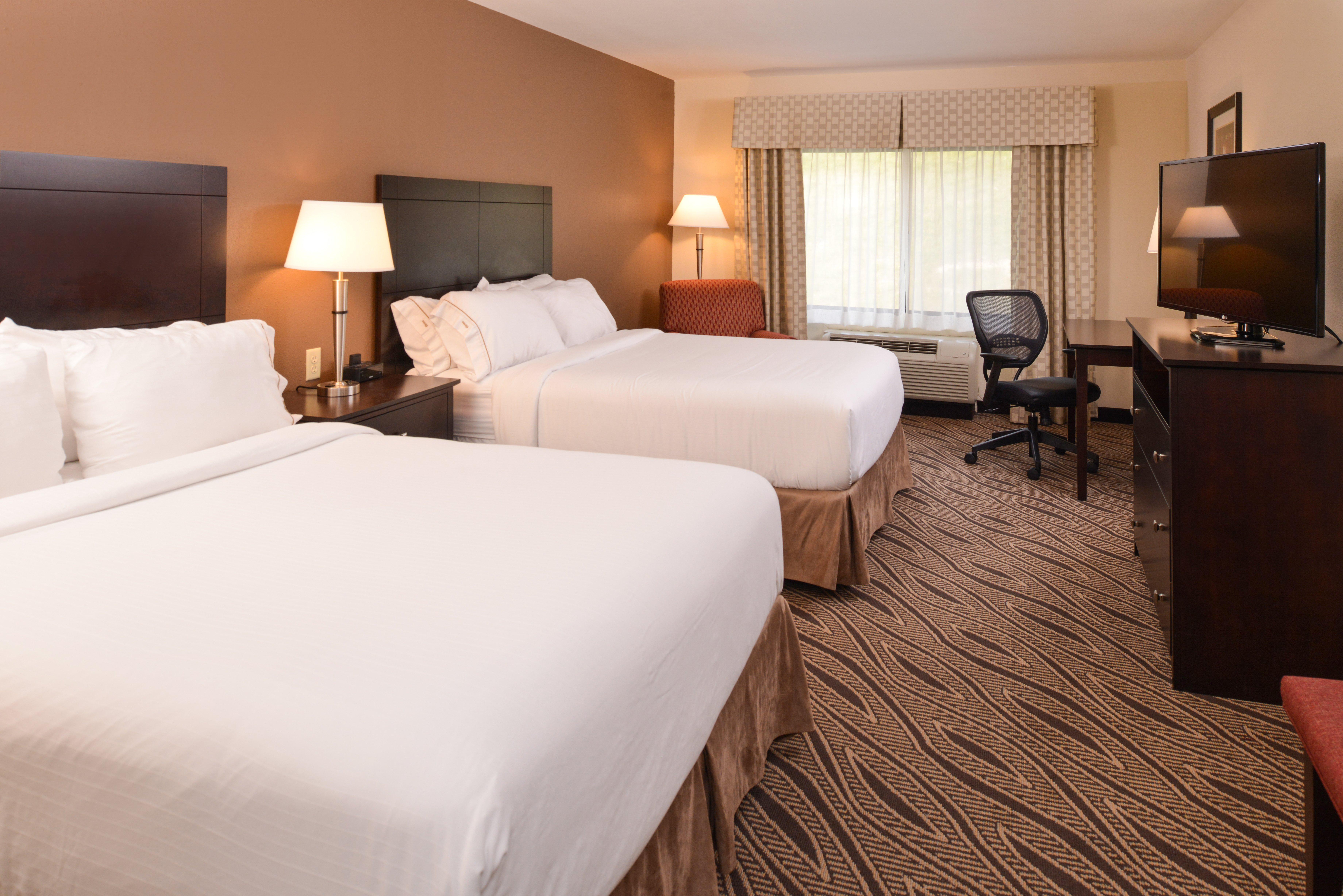 Holiday Inn Express & Suites Washington - Meadow Lands By Ihg Exterior photo
