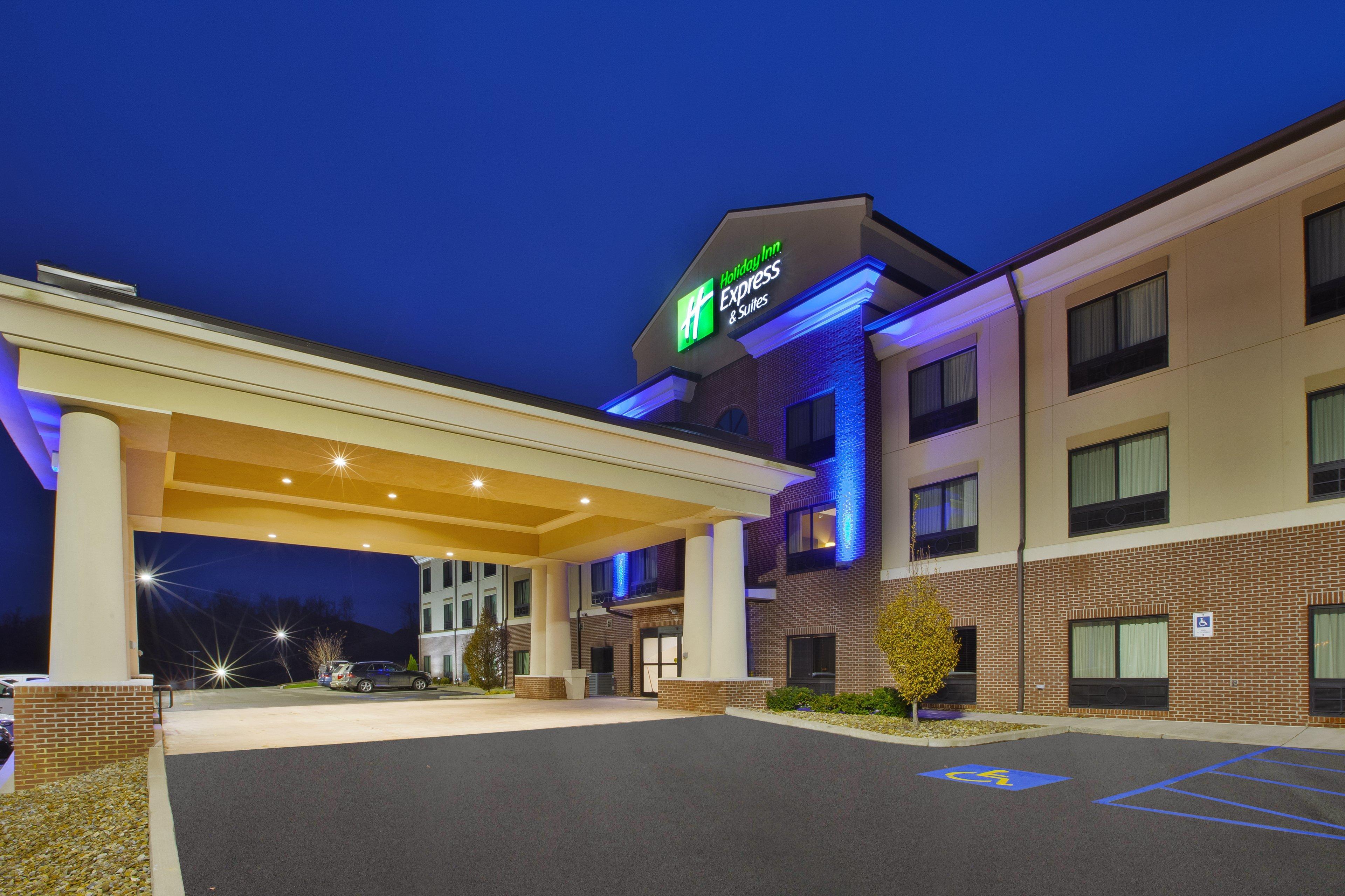 Holiday Inn Express & Suites Washington - Meadow Lands By Ihg Exterior photo