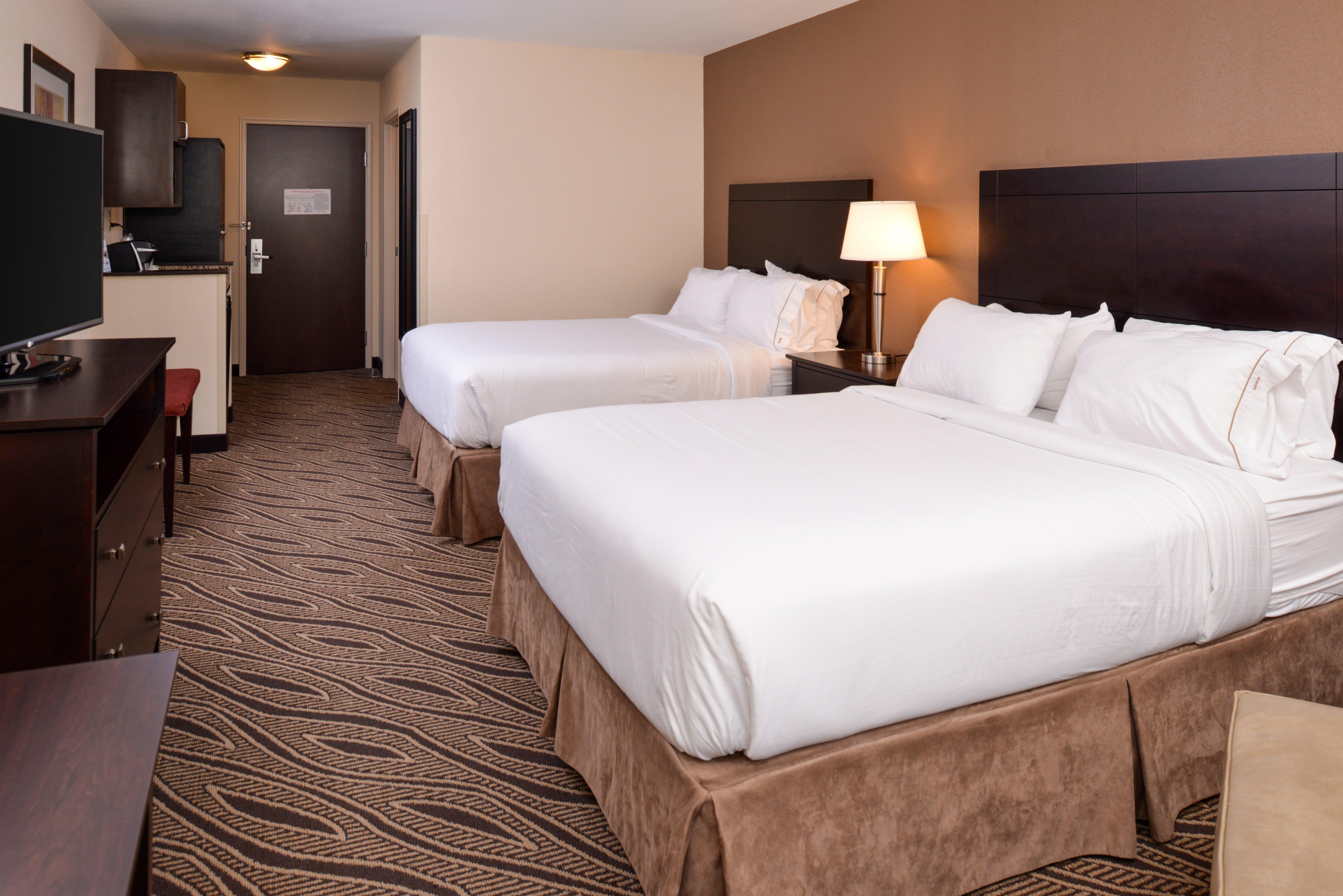 Holiday Inn Express & Suites Washington - Meadow Lands By Ihg Exterior photo